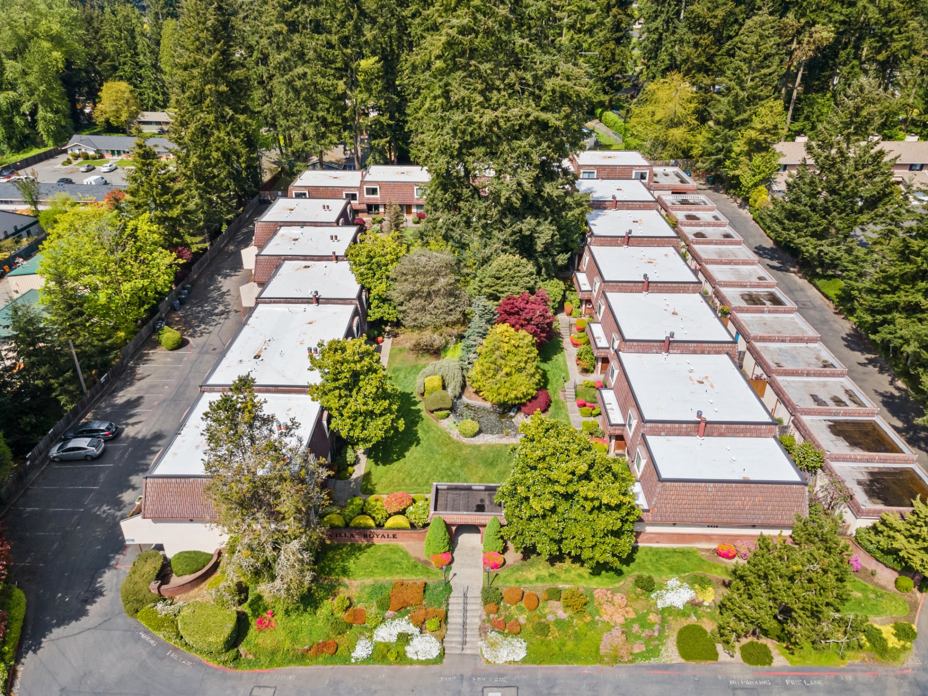 Property Photo: 8713 238th Street SW A11 WA 98026