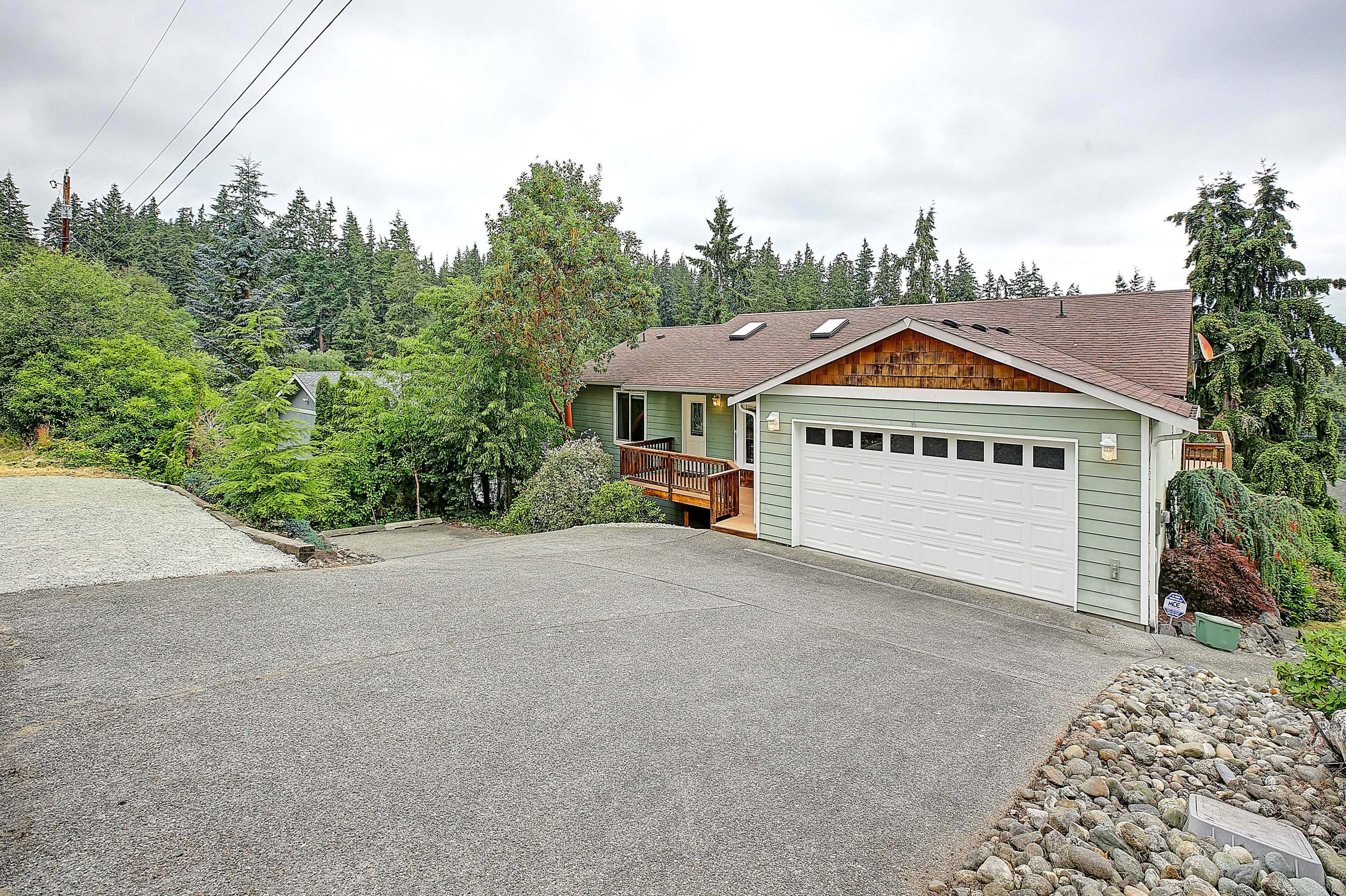 Property Photo:  1243 View Street  WA 98282 