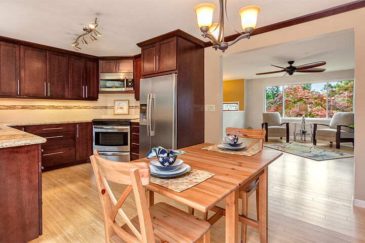 8432 NE 145th St  Kenmore WA 98028 photo