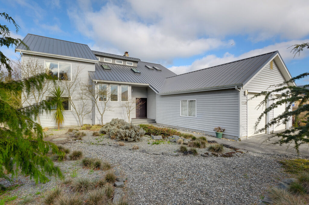 Property Photo:  7268 NE William Rogers Rd  WA 98342 