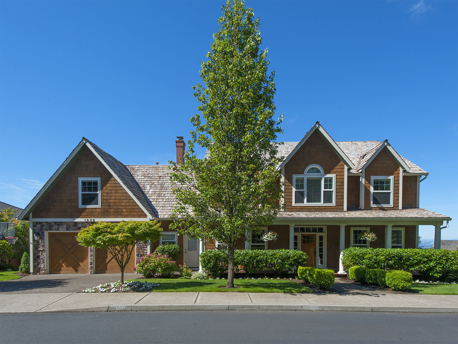 Property Photo:  1936 NW Cedar Ridge Dr  OR 97229 