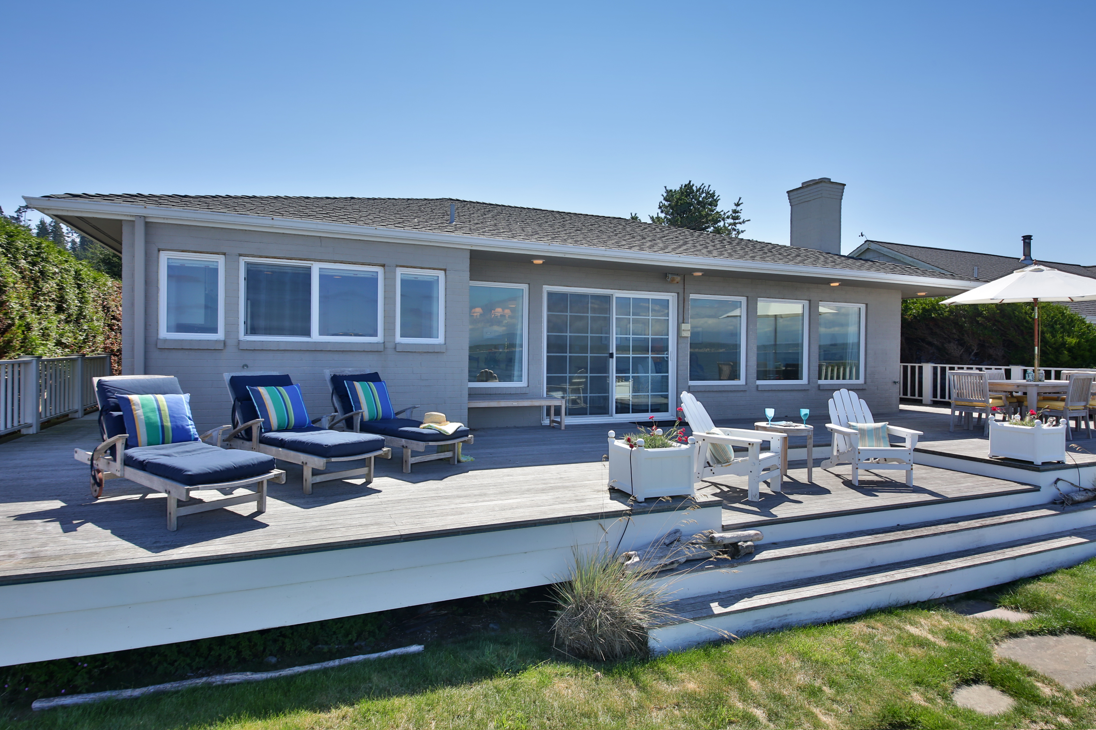 Property Photo:  3686 Oceanside Dr  WA 98253 