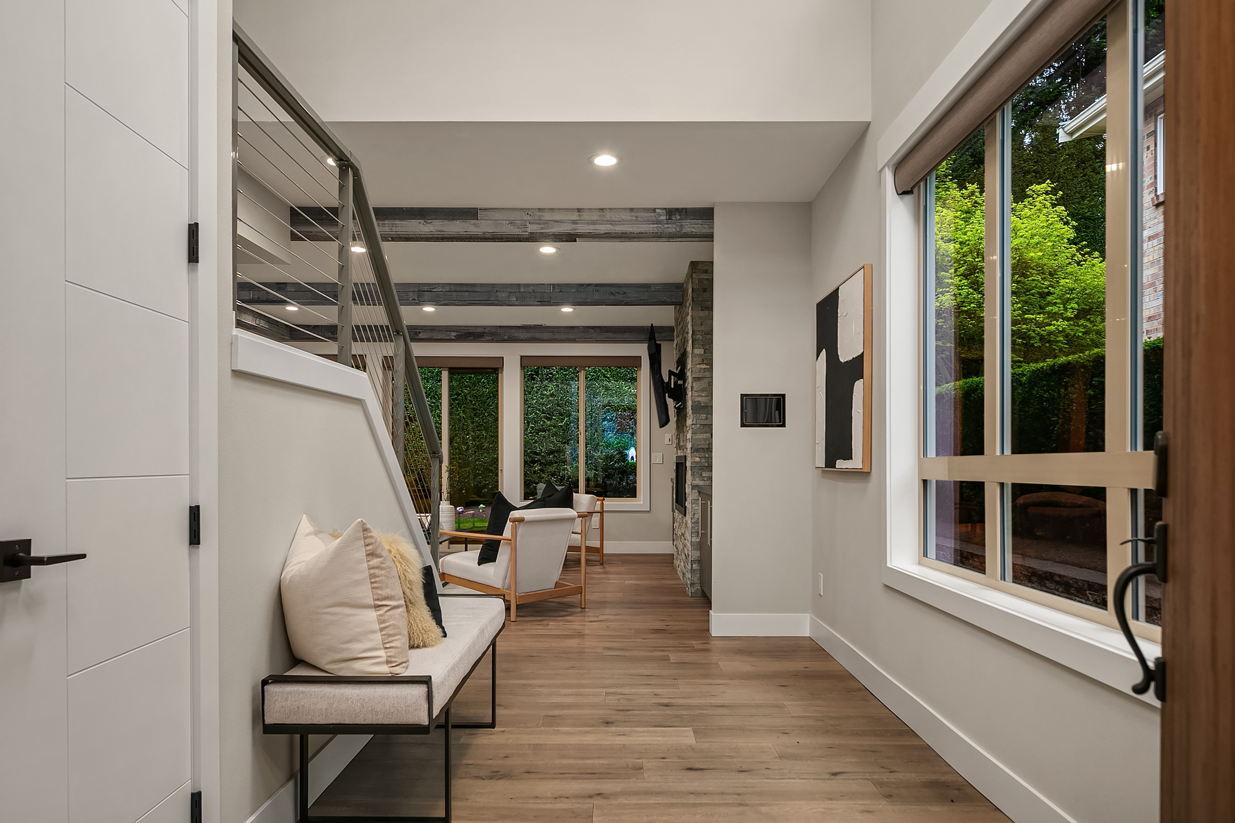 Property Photo: 326 7th Avenue S WA 98033