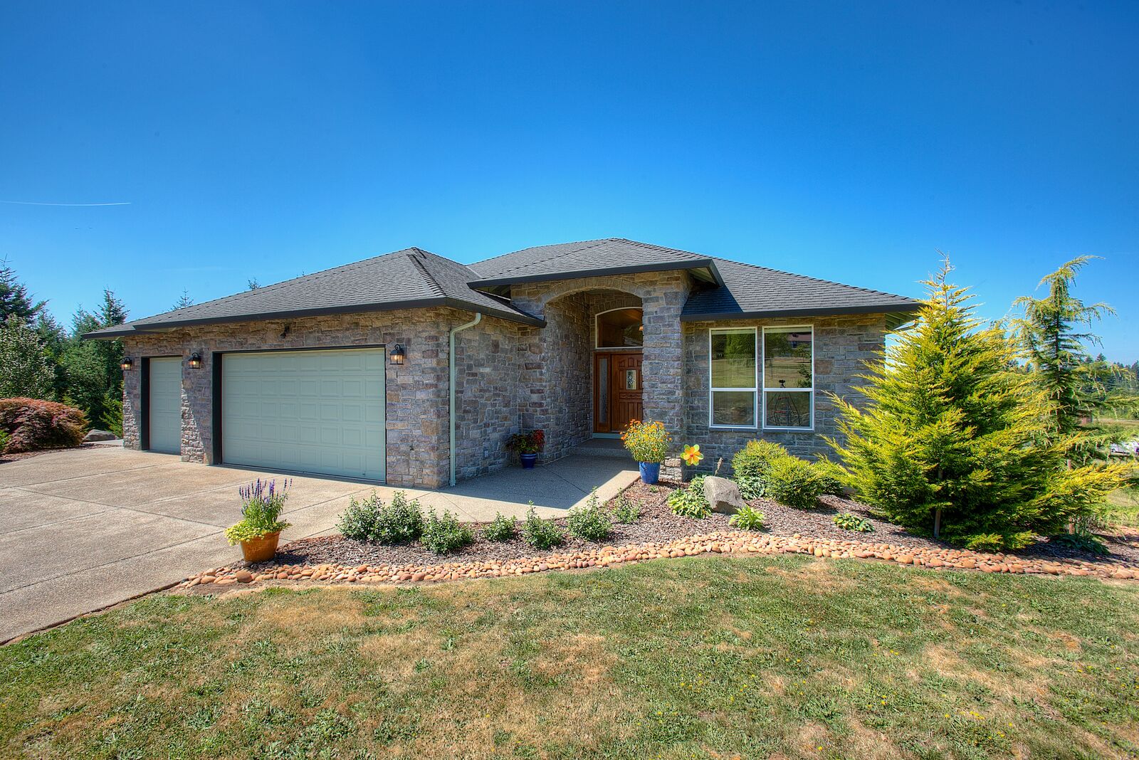 Property Photo:  22402 NE 85th St  WA 98682 