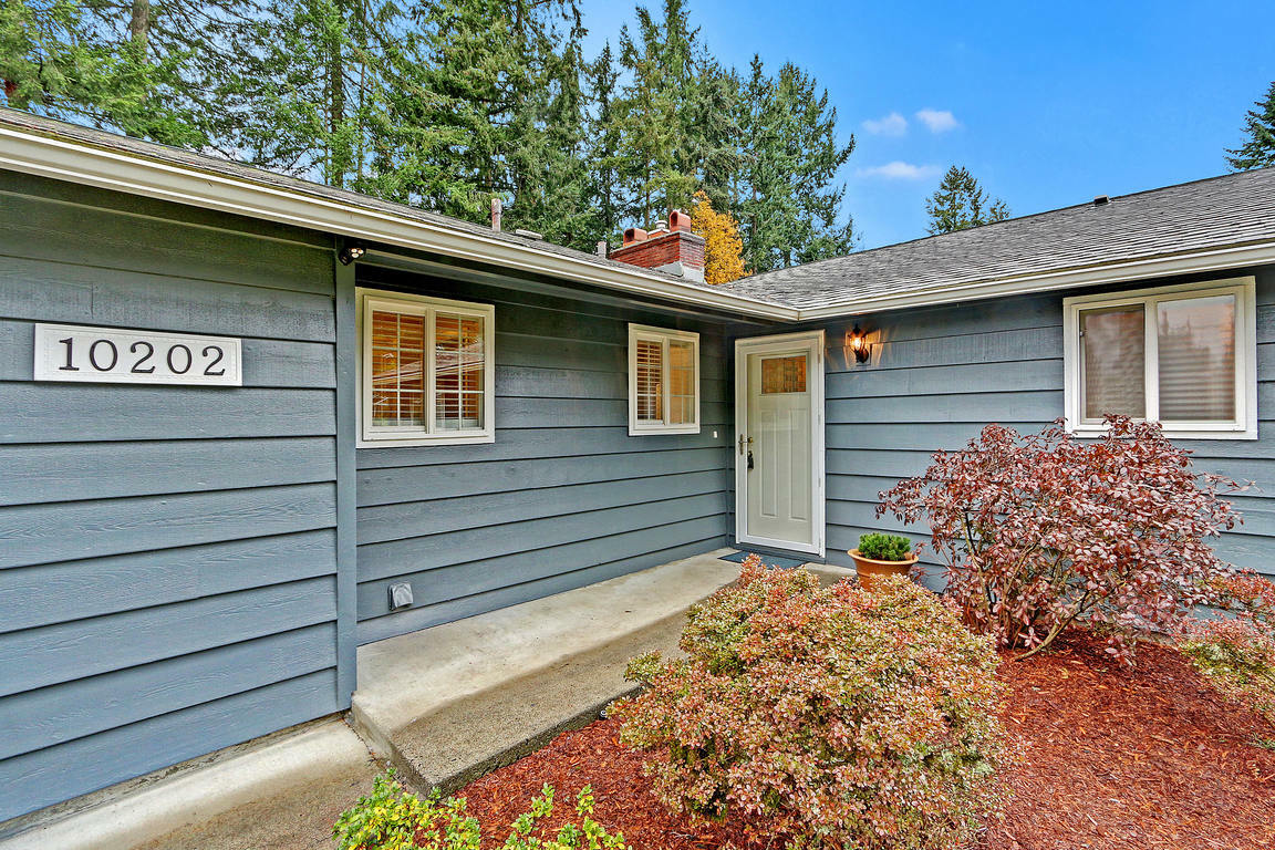 Property Photo:  10202 Filbert St SW  WA 98498 