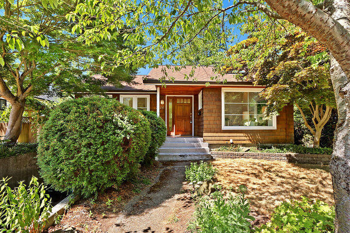 7315 48th Ave NE  Seattle WA 98115 photo