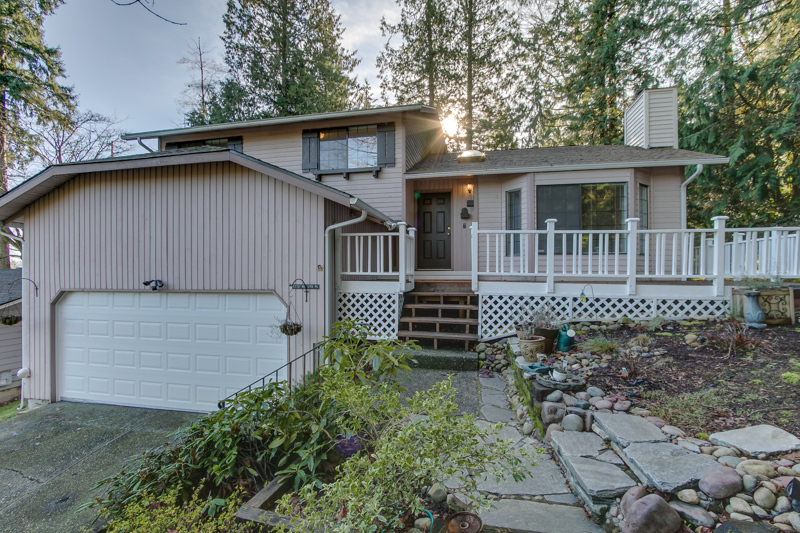 Property Photo:  22721 NE 12th Place  WA 98074 