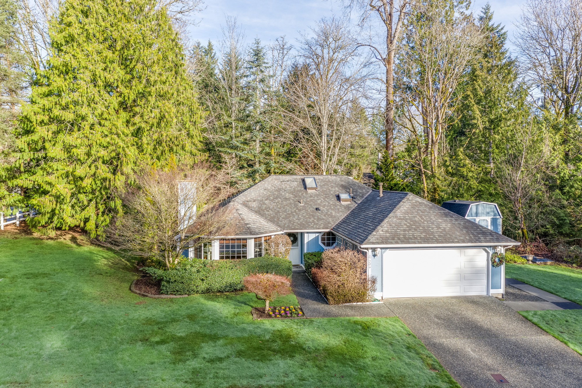 Property Photo: 17206 NE 132nd Place WA 98052