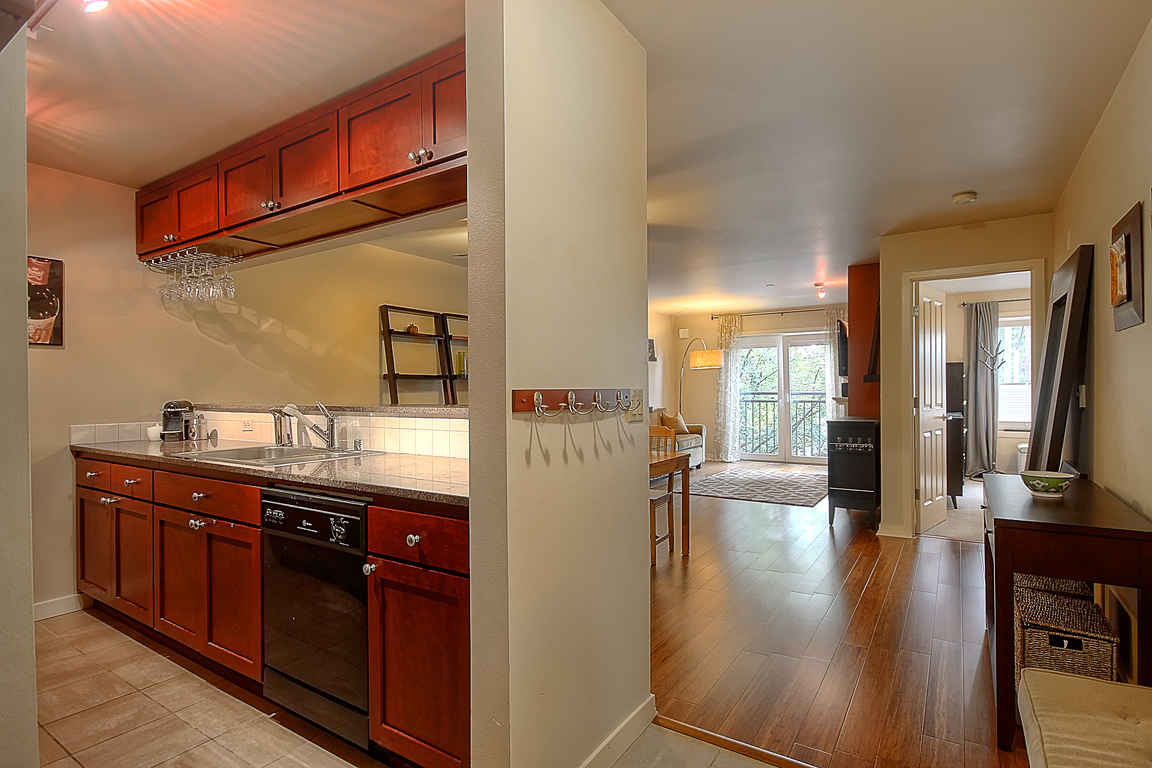Property Photo: Interior tour 701 1st Ave N 202 WA 98109