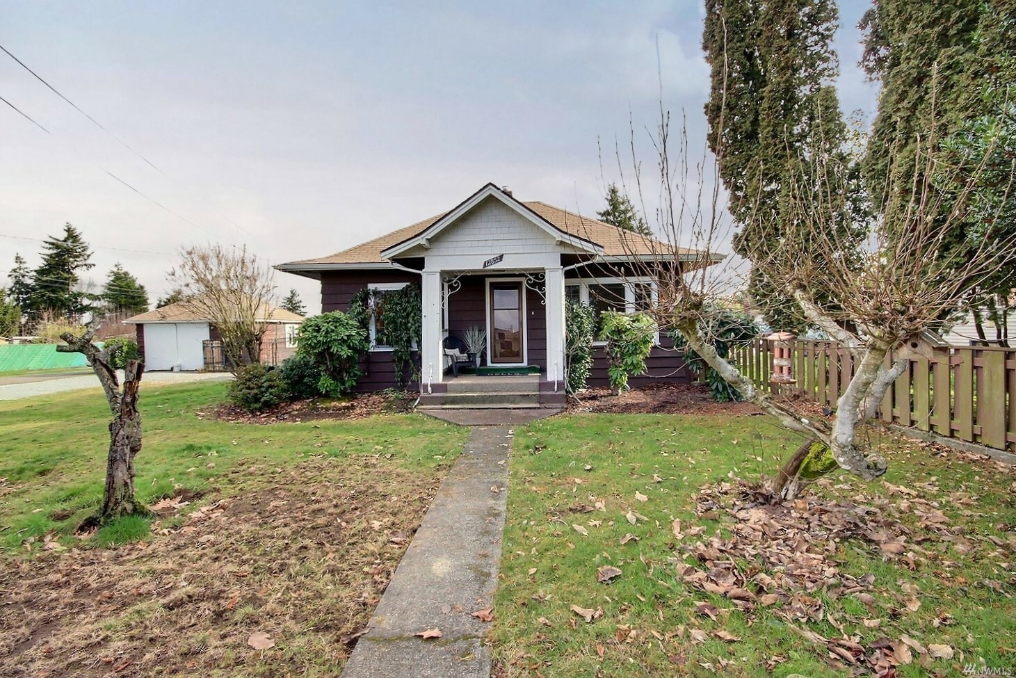 Property Photo:  12852 24th Avenue S  WA 98168 