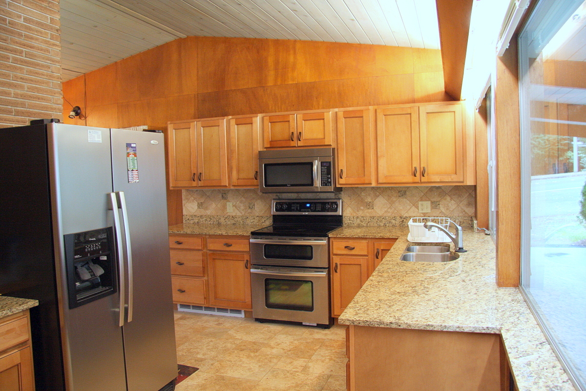 Property Photo: Kitchen 4757 119th Ave SE  WA 98006 