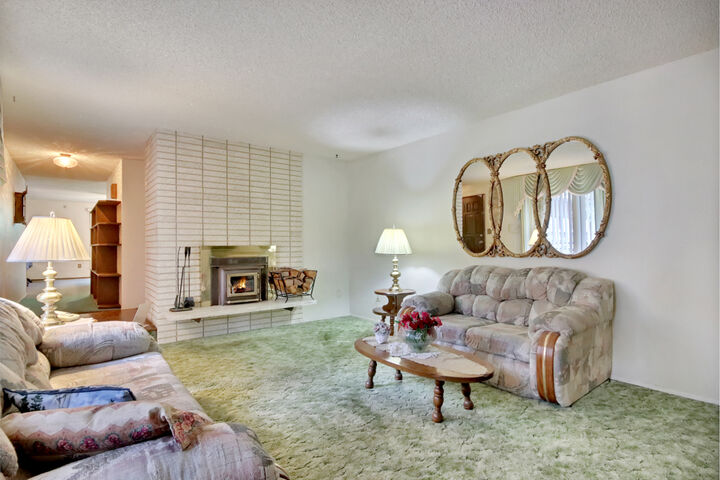 Property Photo:  22718 46th Ave E  WA 98387 