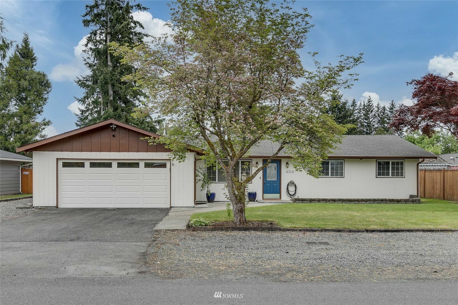 Property Photo:  4314 130th Place NE  WA 98271 