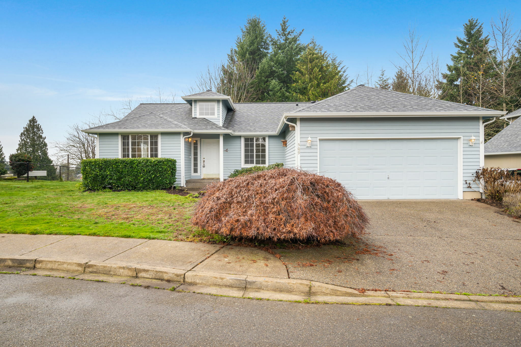 Property Photo:  509 21st Avenue Ct E  WA 98354 