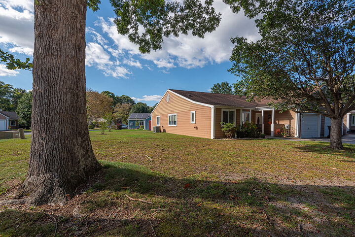 Property Photo:  506 Edgewater Drive  MD 21804 