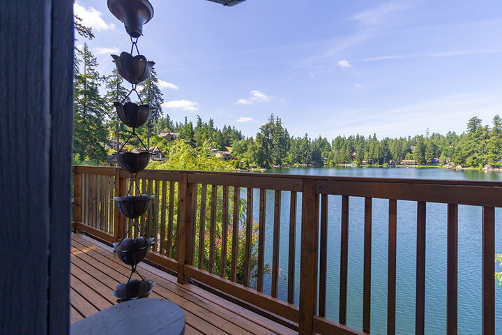25615 E Lake Wilderness Dr SE  Maple Valley WA 98038 photo