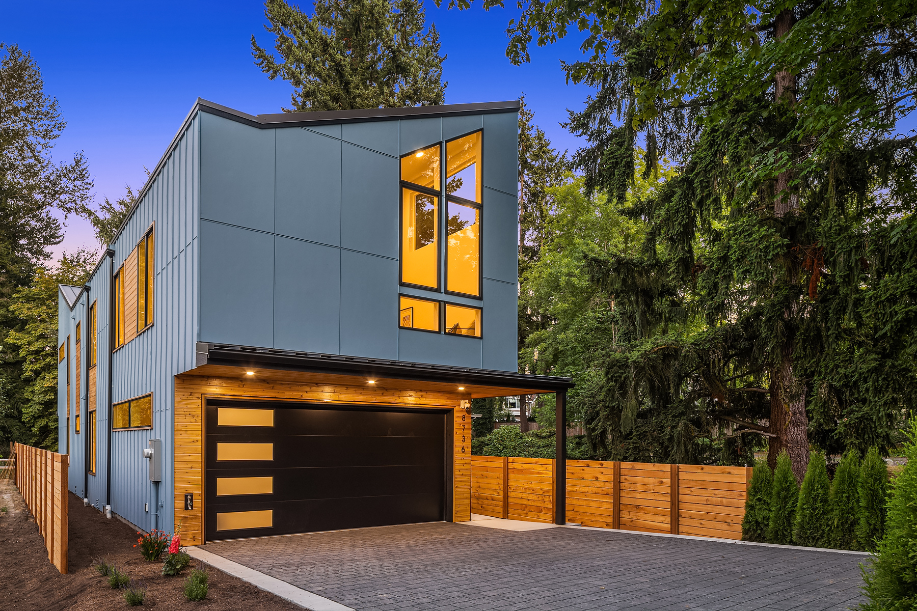 Property Photo:  8736 124th Avenue NE  WA 98033 