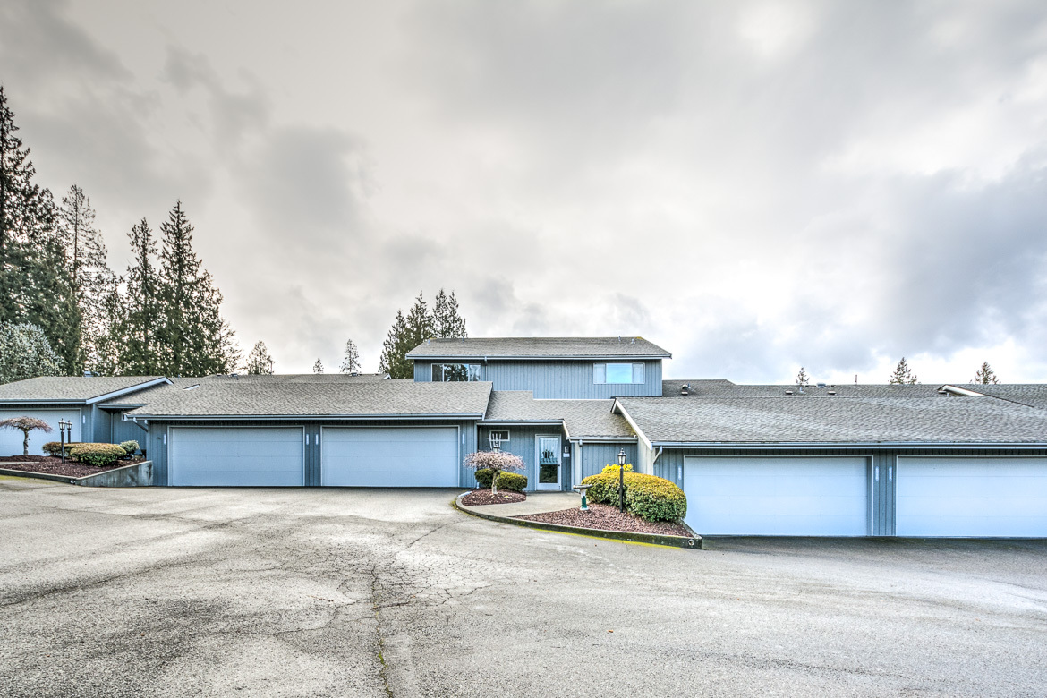 Property Photo:  6922 Woodlands Wy  WA 98223 