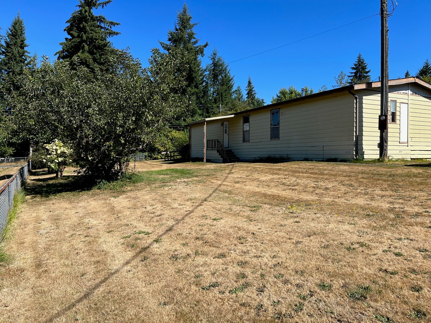 Property Photo:  14208 44th Street NE  WA 98258 