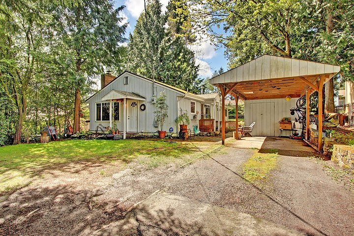 Property Photo:  20321 21st Ave NE  WA 98155 