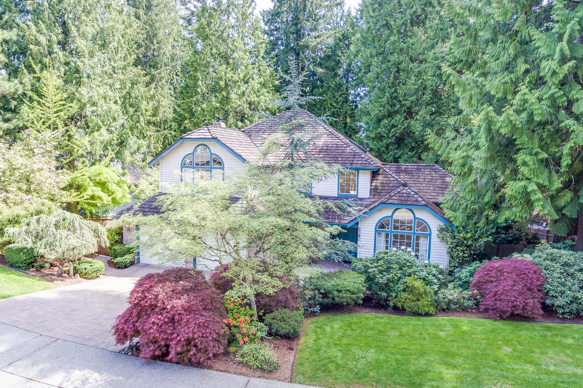 Property Photo:  2818 220th Place NE  WA 98074 