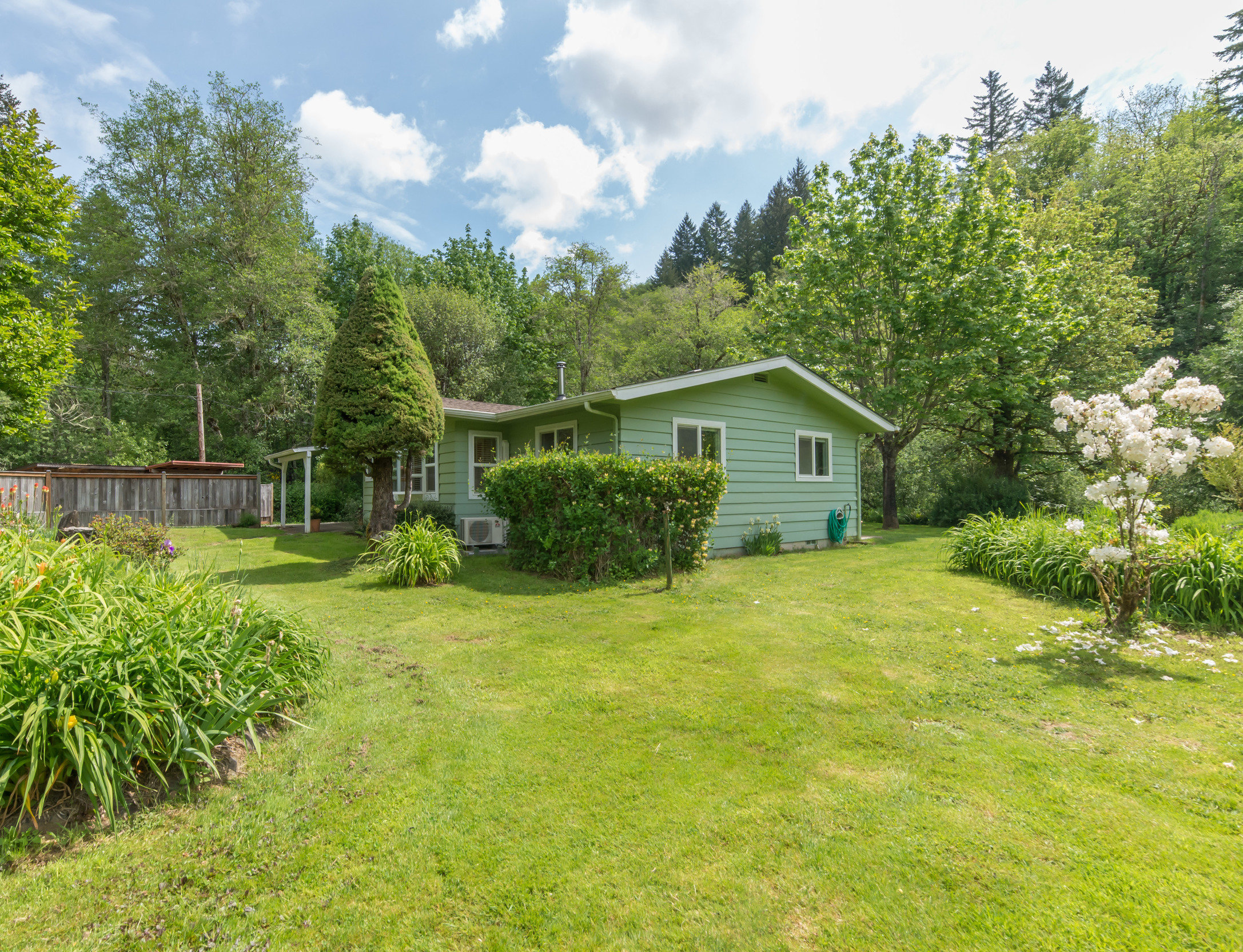 Property Photo:  87997 Nelson Mountain Rd  OR 97490 