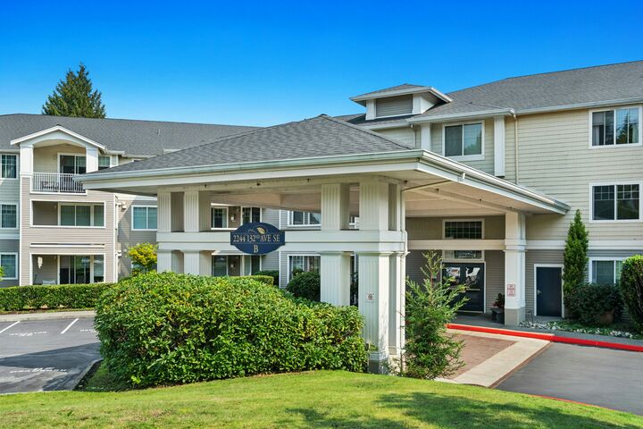 Property Photo: 2244 132nd Avenue SE B208 WA 98005