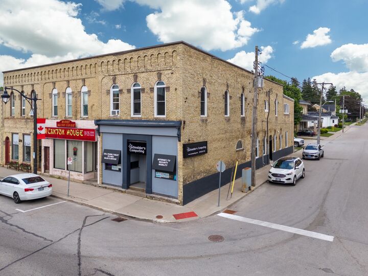 Property Photo:  382 Main Street  ON N0M 1S2